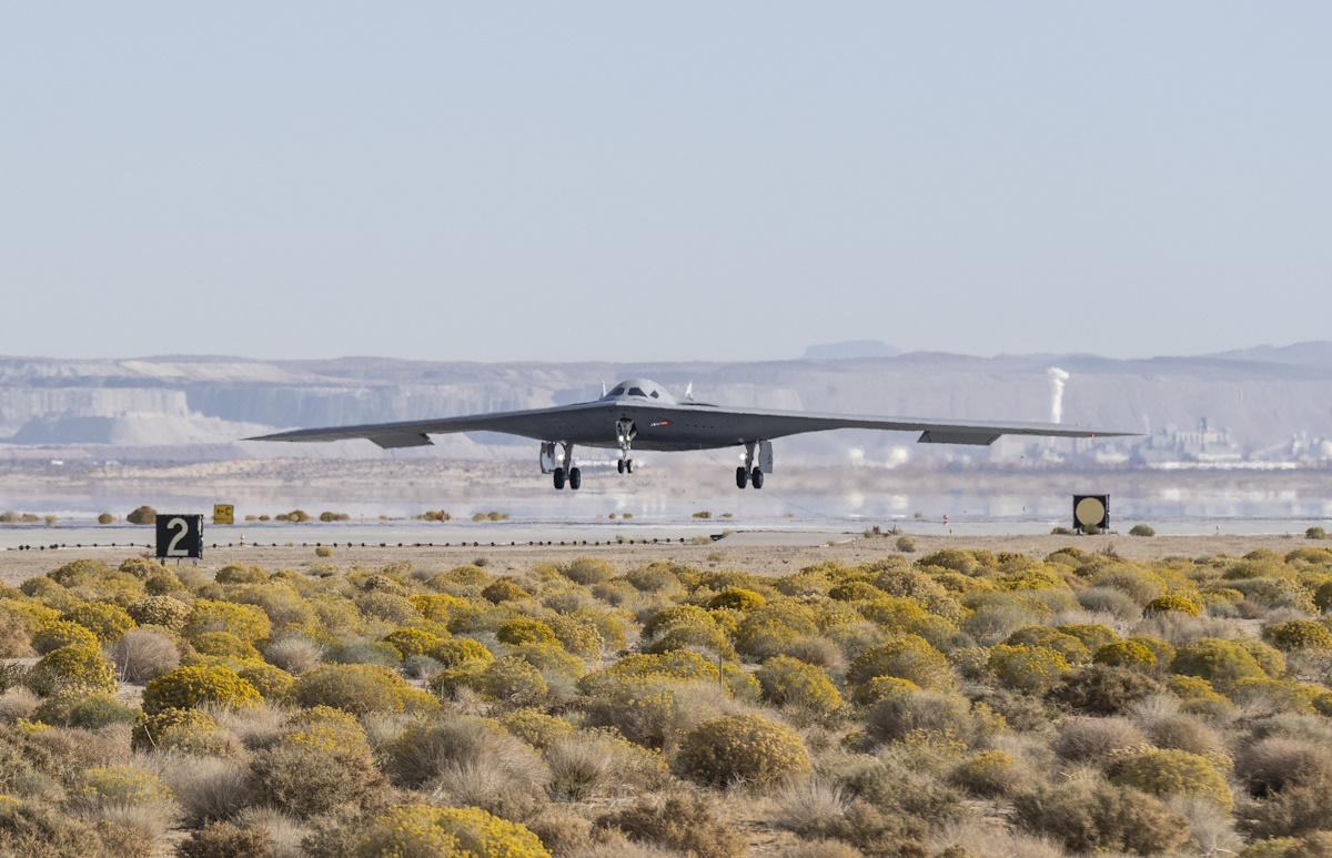 VIDEO: Prvi video leta nuklearnog bombardera B-21 Raider