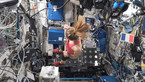 Astronauti testiraju novu fitness opremu Astronauti testiraju novu fitness opremu